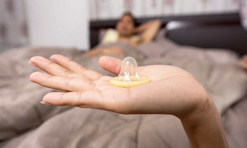 Prezervativul și lubrifiant atunci când sunt trezite